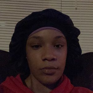 Meet your Posher, Alexus